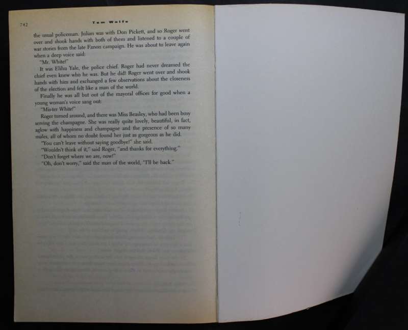 A Man In Full by Tom Wolfe, Softcover Book