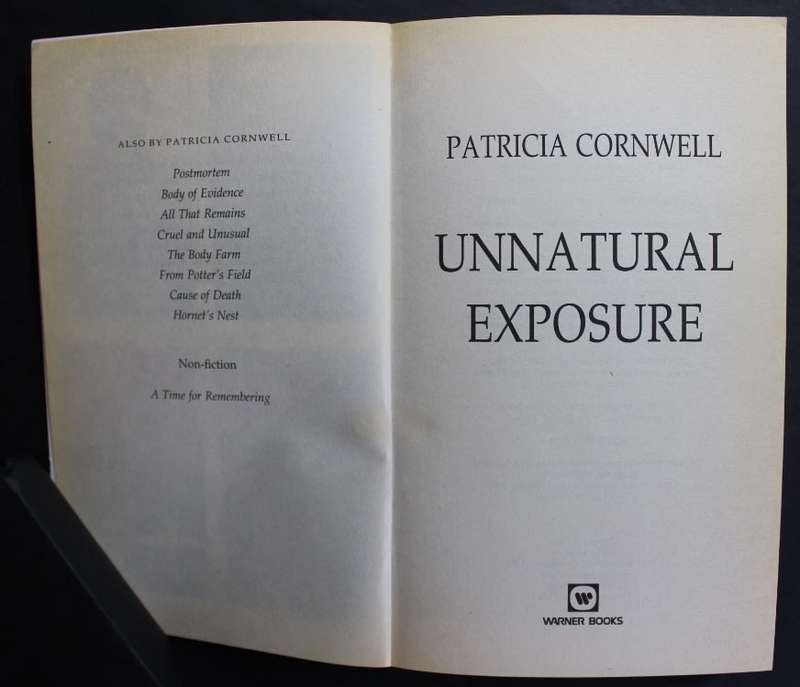 Unnatural Exposure by Patricia Cornwell, Softcover Book