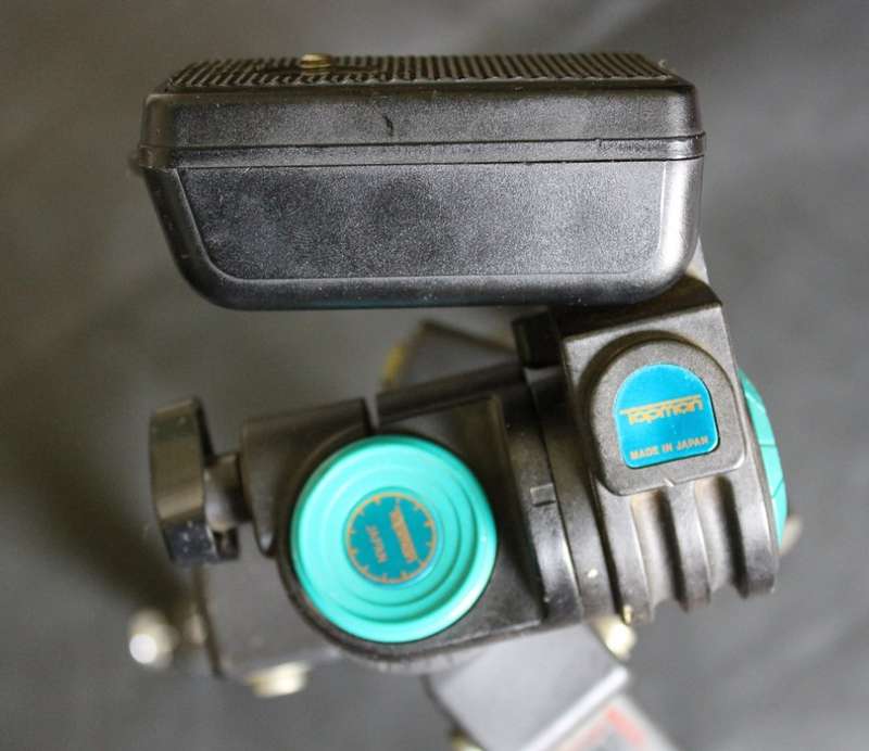 Vintage Topman GF 202 Camera Tripod