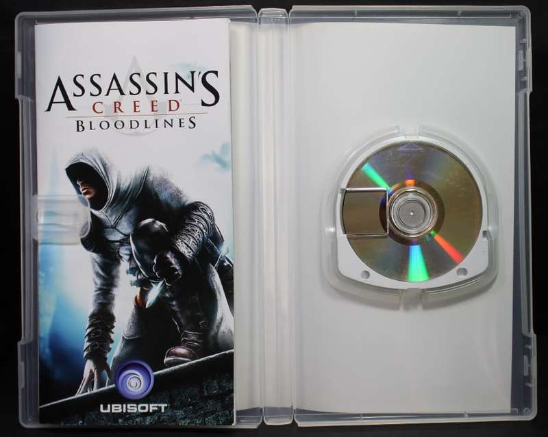 PSP Essentials Assassin`s Creed `Bloodlines` Edition by Ubisoft