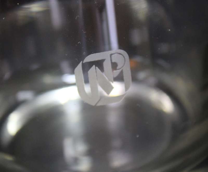 Elegant Classic Round Shaped Glass Decanter with Nasionale Pers Logo