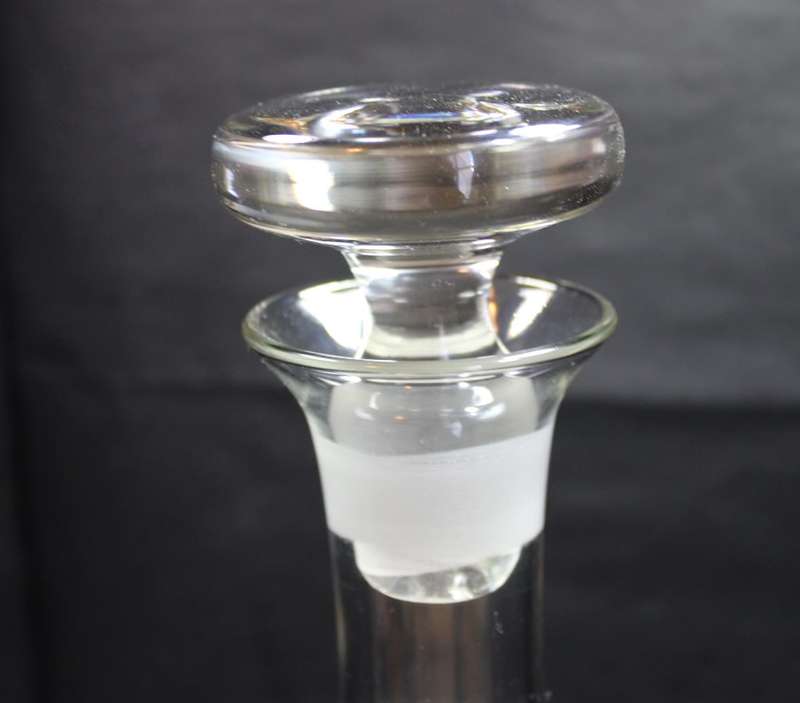 Elegant Classic Round Shaped Glass Decanter with Nasionale Pers Logo