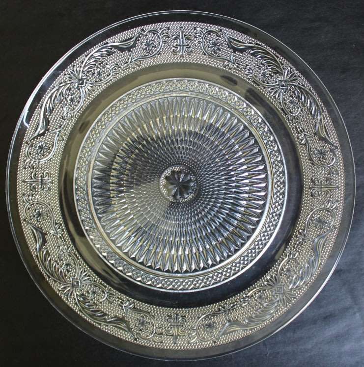 Classic Style Cut Glass Decorative Cake Plate