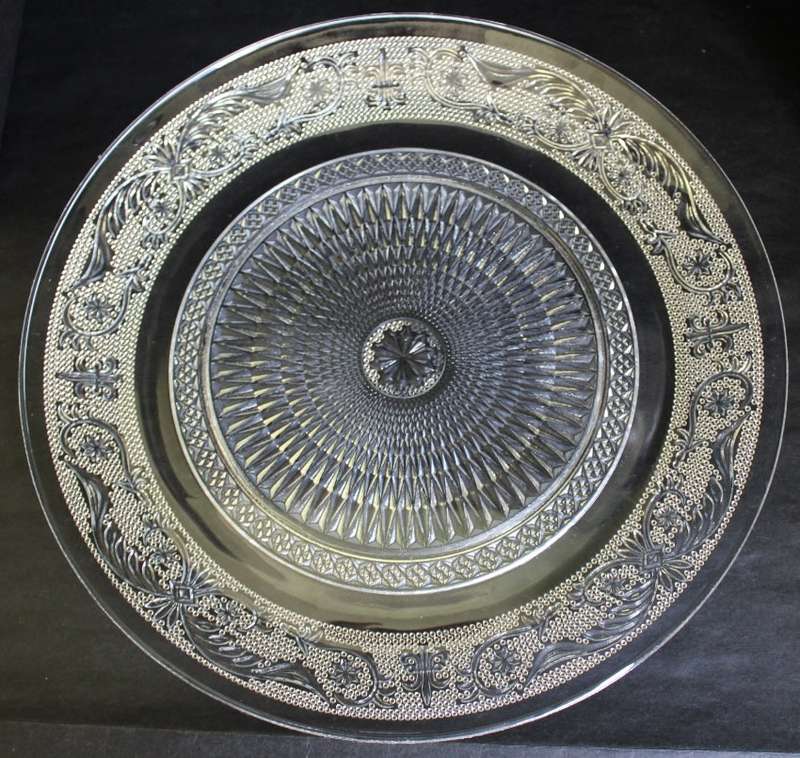 Classic Style Cut Glass Decorative Cake Plate