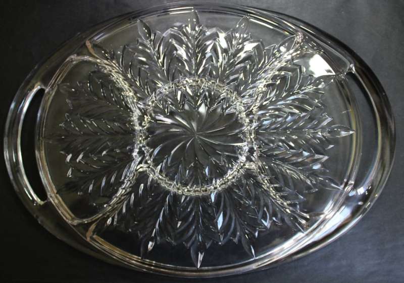 Classic Style Large Oval Glass Serving Platter with Handles.