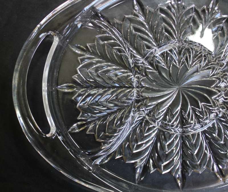 Classic Style Large Oval Glass Serving Platter with Handles.