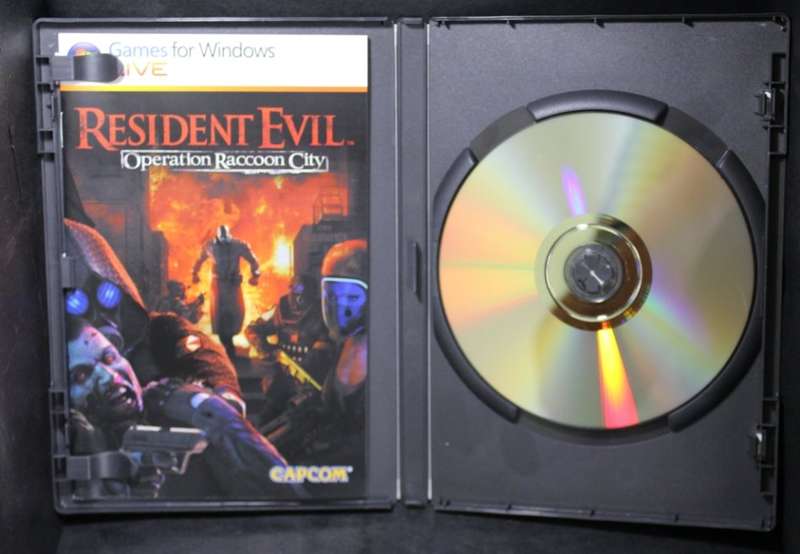 PC DVD Resident Evil Operation Raccoon City by Slant Six Games Capcom.