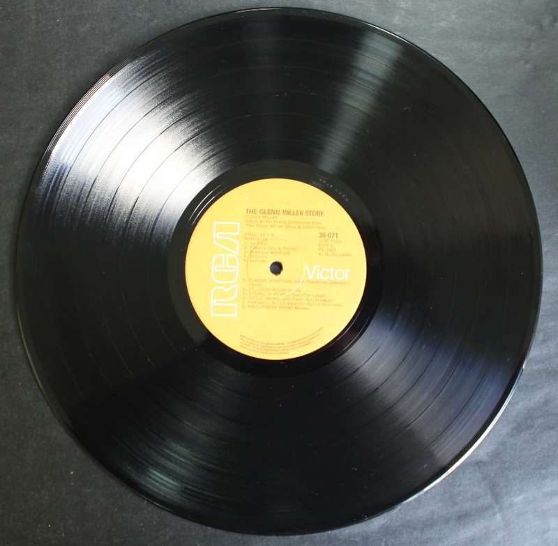 Glenn Miller Original Recordings Vinyl LP`s
