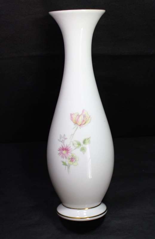 Elegant White with Gold Trim Footed Vase by Creidlitz Gemany
