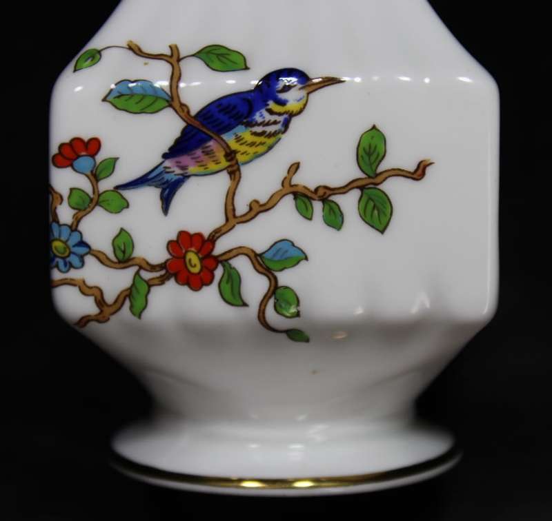 Aynsley `Pembroke` Pattern Fine English Bone China Footed Bud Vase