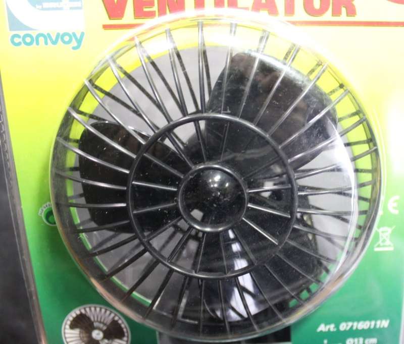 Breeze 13cm 12V Oscillating Fan by Brunner # 0716011N