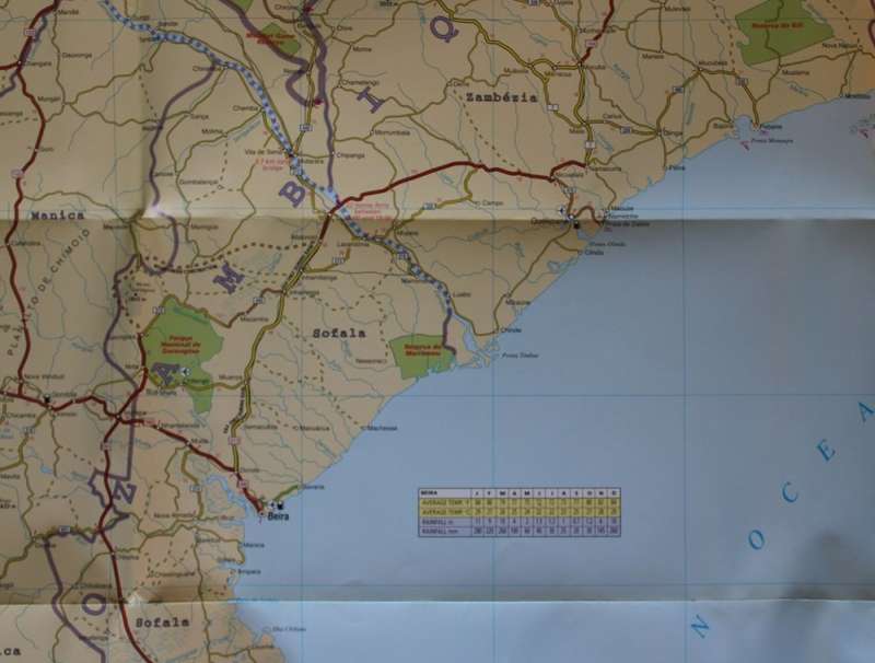 Globetrotter Folded Map of Mozambique 1997