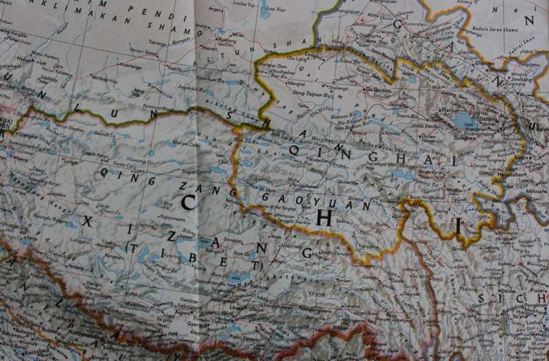National Geographic Folded Map of China July 1991.