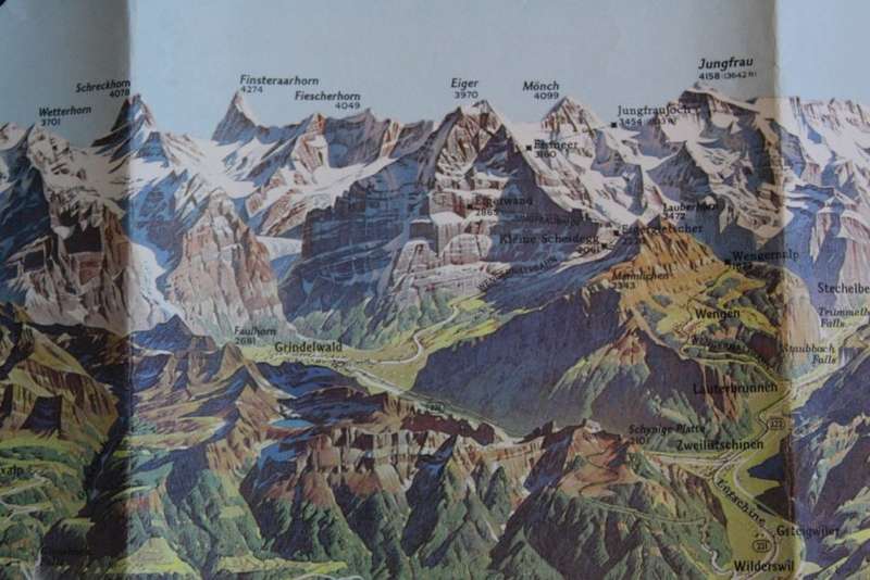 National Geographic Folded Map of the Alps April 1985