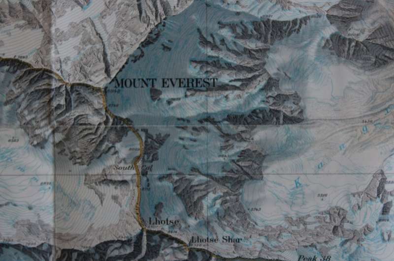 National Geographic Folded Map of Mount Everest November 1988