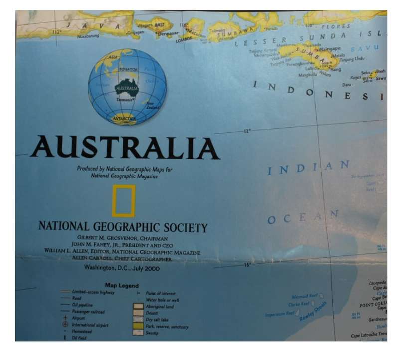 National Geographic Folded Map Australia July 2000