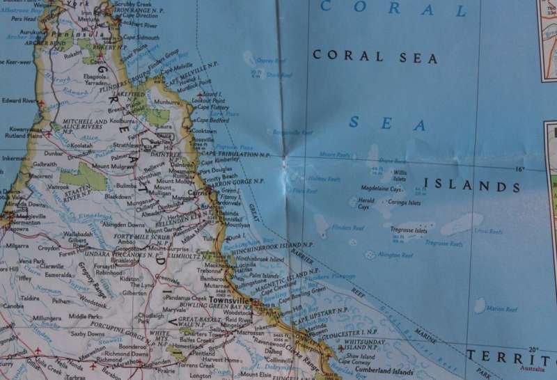 National Geographic Folded Map Australia July 2000