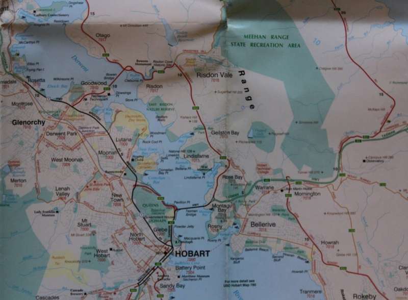 Travelog Tasmania State Map Folded 2002