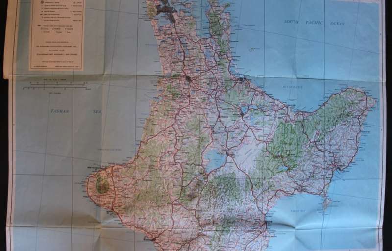 New Zealand Automobile Association Folded Map North Island 1984