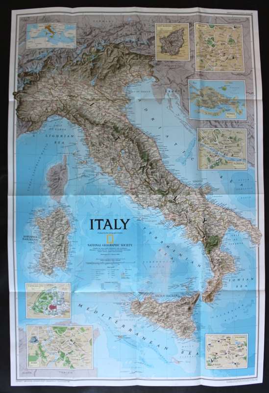 National Geographic Folded Map of Italy Feb 1995
