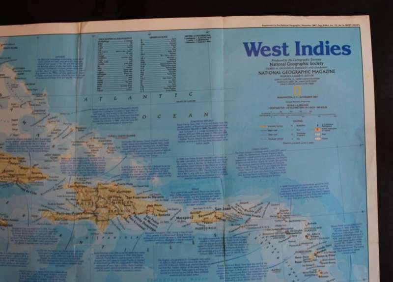 National Geographic Folded Map of the West Indies Nov 1987.