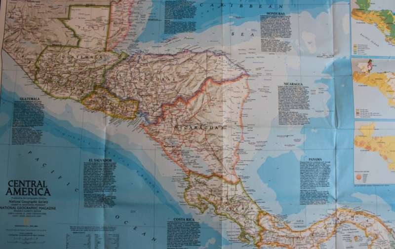 National Geographic Folded Map of Central America April 1986