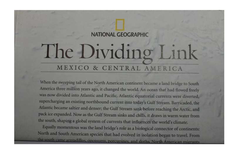 National Geographic Folded Map of Mexico and Central America June 2007