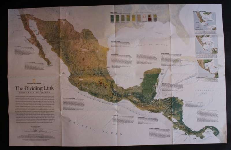 National Geographic Folded Map of Mexico and Central America June 2007