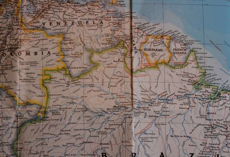 National Geographic Folded Map of South America Aug 1992
