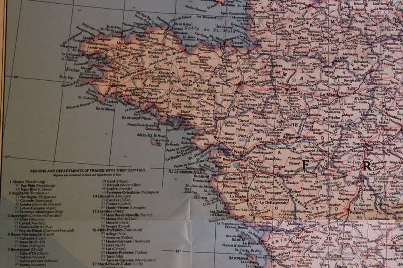 National Geographic Folded Map of France July 1989