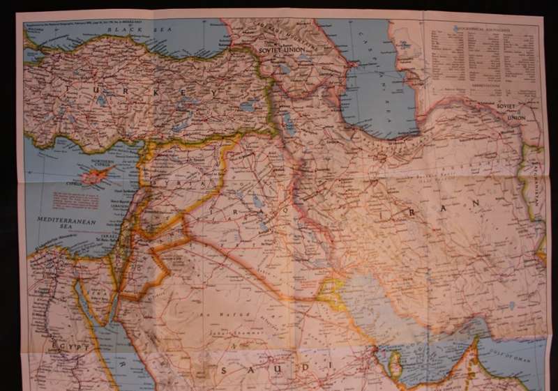 National Geographic Folded Map of The Middle East Feb 1991