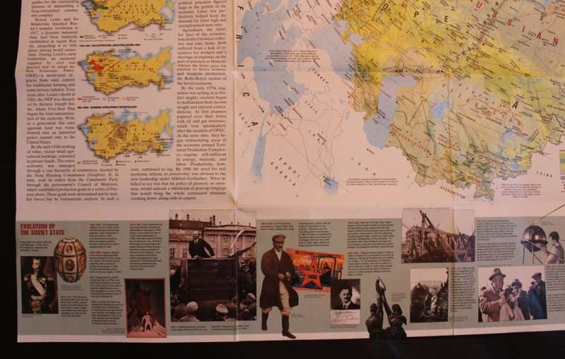 National Geographic Folded Map of Russia March 1993