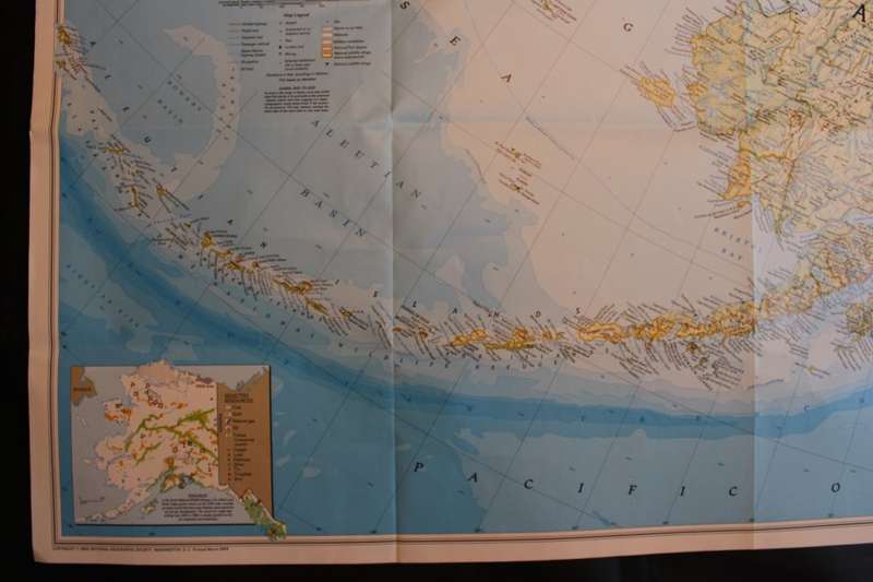 National Geographic Folded Map of Alaska May 1994