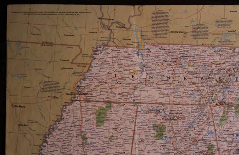 National Geographic Folded Map of The South East USA Oct 1975