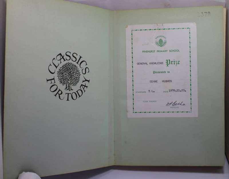 The Mill on the Floss by George Eliot Softcover Book.