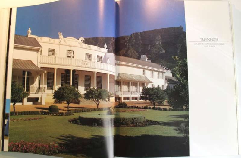 Colonial Houses Of South Africa by Graham Viney Hardcover Book