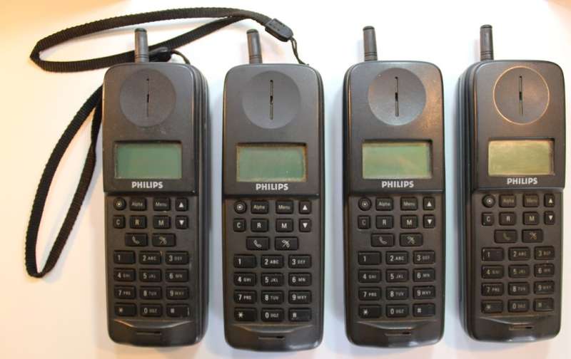 Four Vintage Philips PR 810 Cellphones 1992.