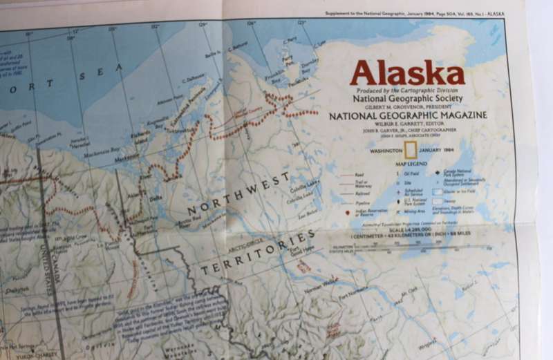 National Geographic Folded Map of Alaska January 1984