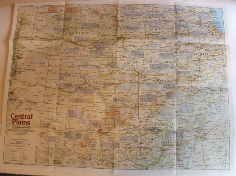 National Geographic Folded Map of The Central Plains of the USA September 1985