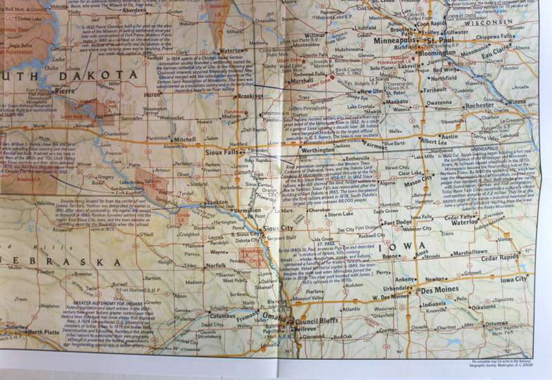 National Geographic Folded Map of the Northern Plains of the USA December 1986