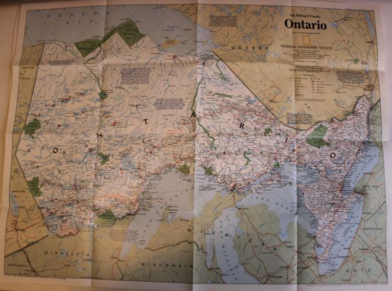 National Geographic Folded Map of Ontario June 1996