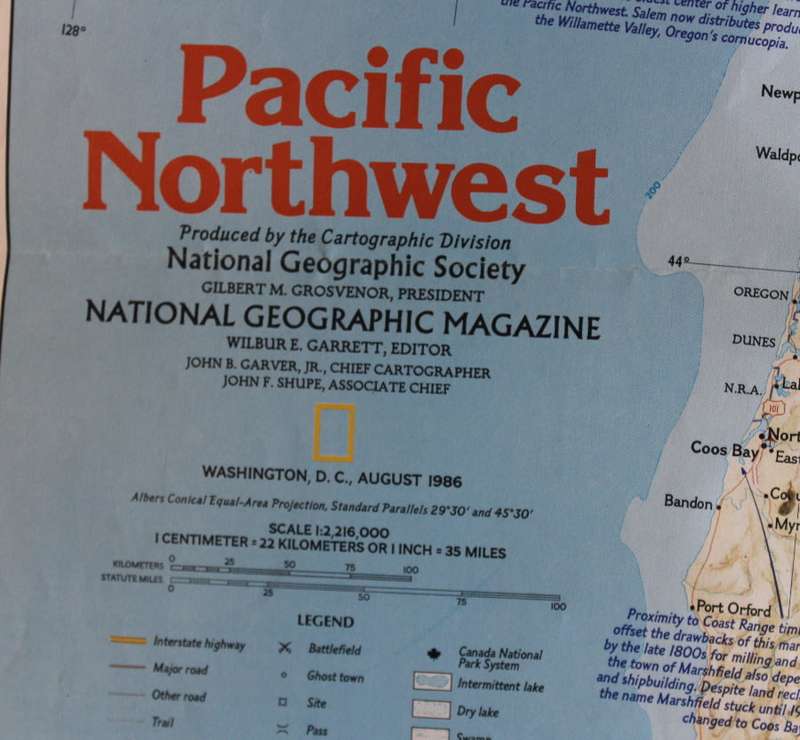National Geographic Folded Map of the Pacific Northwest August 1986