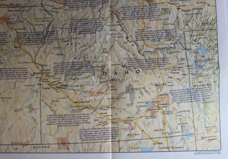 National Geographic Folded Map of the Pacific Northwest August 1986
