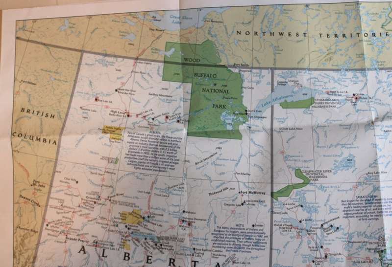 National Geographic Folded Map of the Prairie Provinces of Canada December 1994