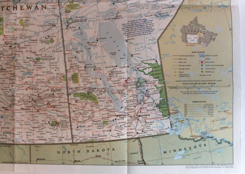 National Geographic Folded Map of the Prairie Provinces of Canada December 1994