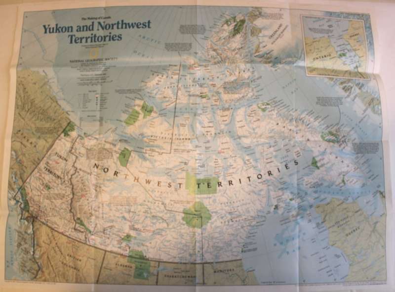 National Geographic Folded Map of The North of Canada September 1997