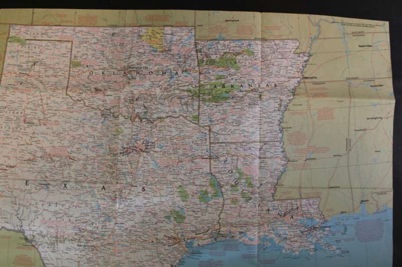 National Geographic Folded Map of The South Central States of the USA, Oct 1974