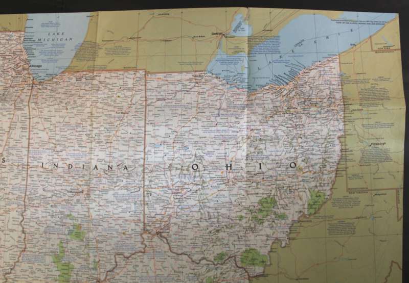 National Geographic Folded Map of The Heartland of the USA, February 1977