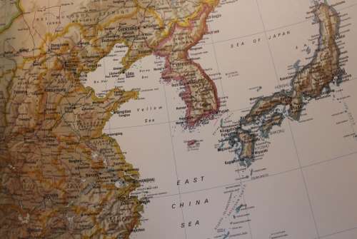 Readers Digest Atlas Of The World Rand McNally Maps 1987.