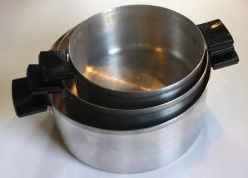 Set of 3 Hart Aluminium Camping Pots with Lids